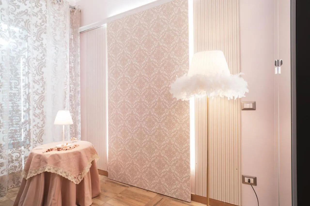 Royal Rooms - Elegante Appartamento Nel Cuore Di Roma