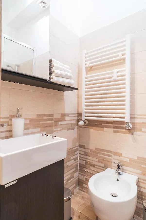 Royal Rooms - Elegante Appartamento Nel Cuore Di Roma Rome