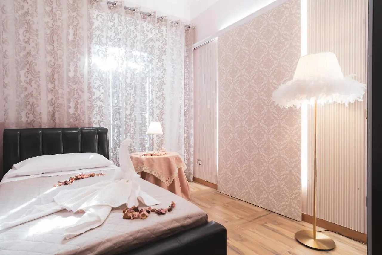 Guest house Royal Rooms - Elegante Appartamento Nel Cuore Di Roma Italy
